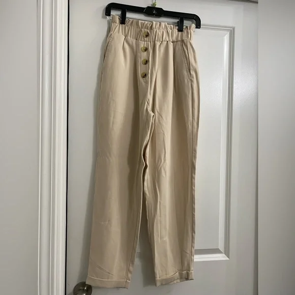 Zara Paperbag trousers - Picture 4 of 6